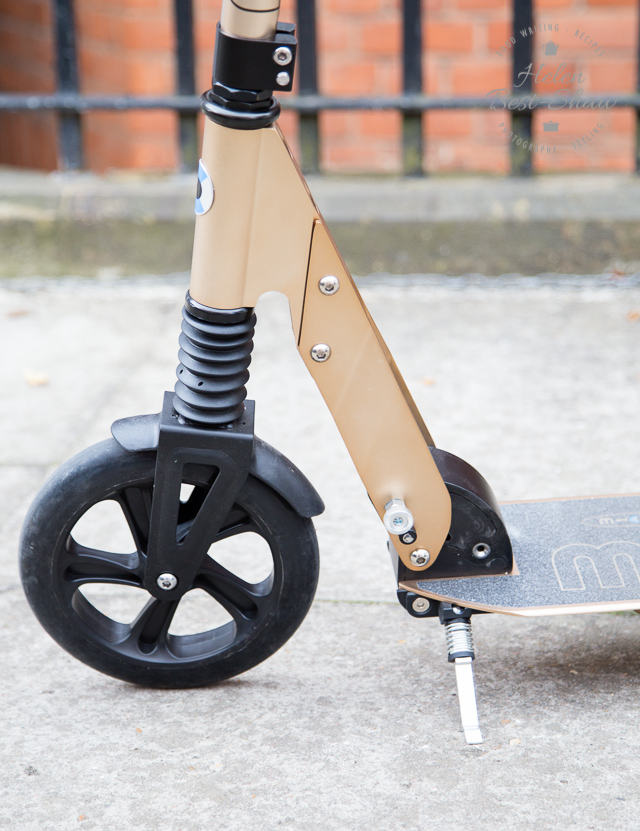 Review Micro Suspension Scooter Fuss Free Flavours