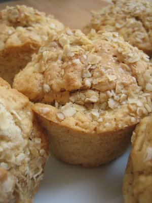 Easy vegan peanut butter muffins