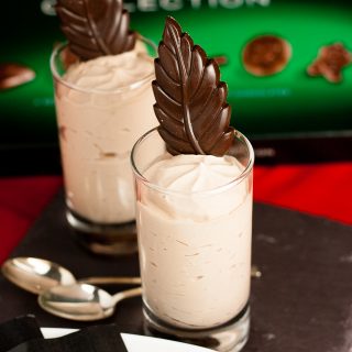 Delicious no churn chocolate mint After Eight ice cream shots are the perfect easy to make dessert. Serve straight from the freezer.