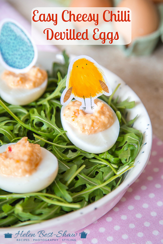 An easy vegetarian snack, eggs stuffed with cheese and chilli