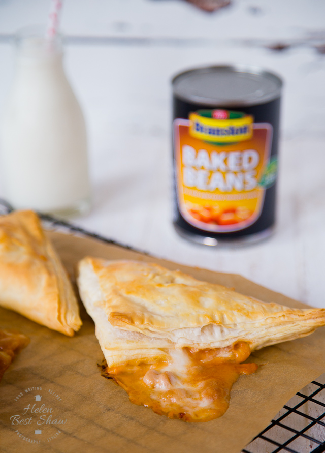 Quick and easy to make these cheese and onion baked bean pasty puffs make a quick snack suitable for all the family. 