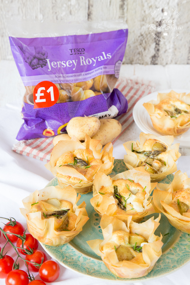 These individual vegetarian filo tarts are filled with new season potatoes, asparagus & goats cheese. Perfect for picnics. 