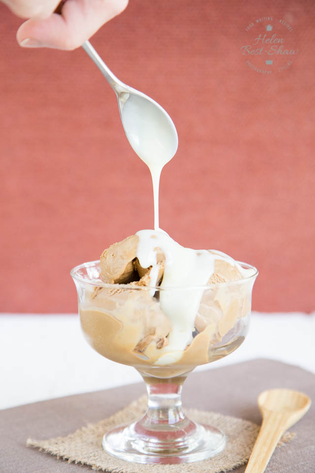 Enjoy this cold brew coffee ice cream for a smooth and tasty ice cream. Delicious at any time of year, but particularly good in the summer. 