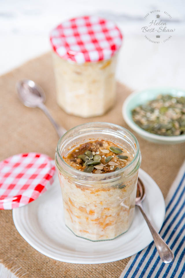 This creamy spiced carrot cake overnight oatmeal gently cooks in the slow cooker in a jar. Ready when you are in the morning to grab and go!