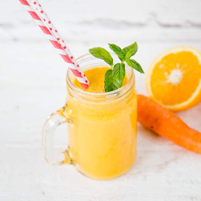 This 4 ingredient healthy orange creamsicle smoothie tastes just like an ice cream and contains carrot and kefir 