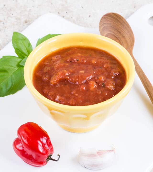 Home made hot and spicy kebab shop chilli sauce, perfect for adding to chicken or lamb