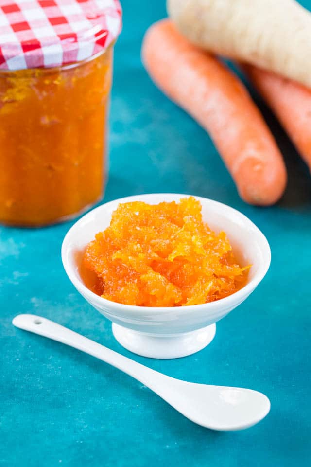 Delicious carrot jam with parsnip. Tasty, different and economical.