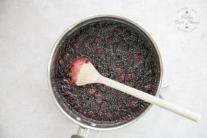 Small Batch Blackberry Jam Recipe {Vegan} | Fuss Free Flavours