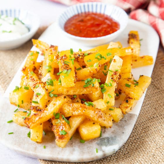 Swede Chips (Rutabaga Fries) with Honey Mustard Fuss Free Flavours