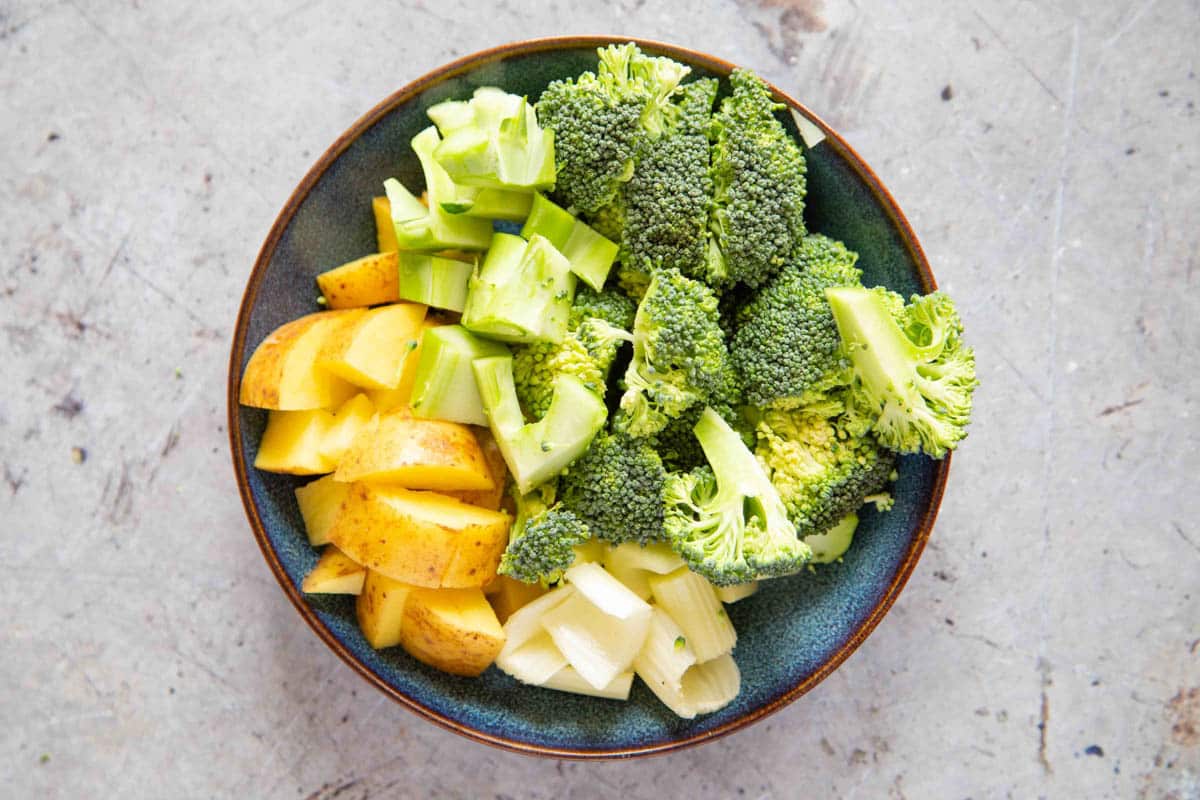 roughly chopped celery, potato and broccoli prepared for adding to the soup maker