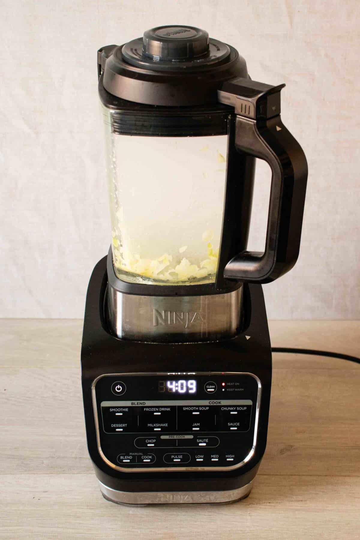 sauteing onion in the soup maker