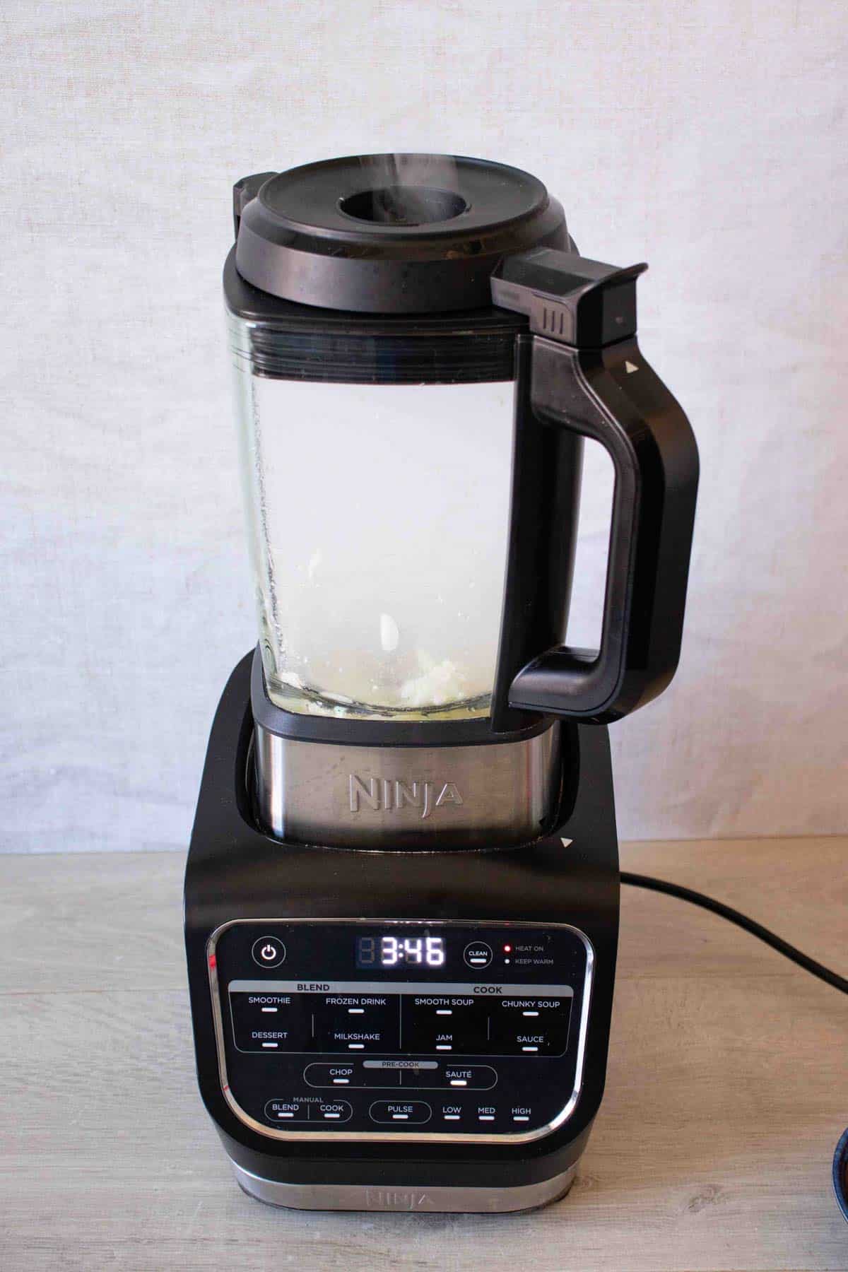 sautéing onion in the soup maker